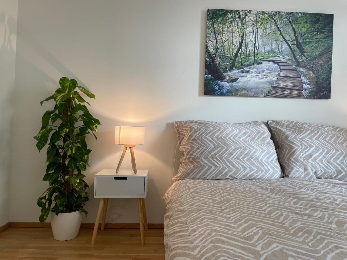 Central 55M2 Flat With Balcony & Parking Wien Eksteriør bilde